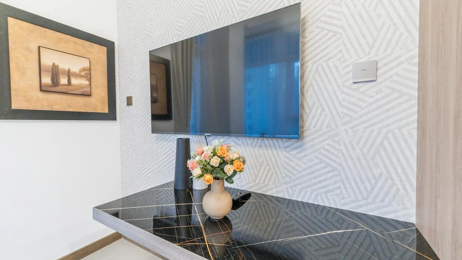 Missoni Charm Studio Fully Furnished With Style 迪拜